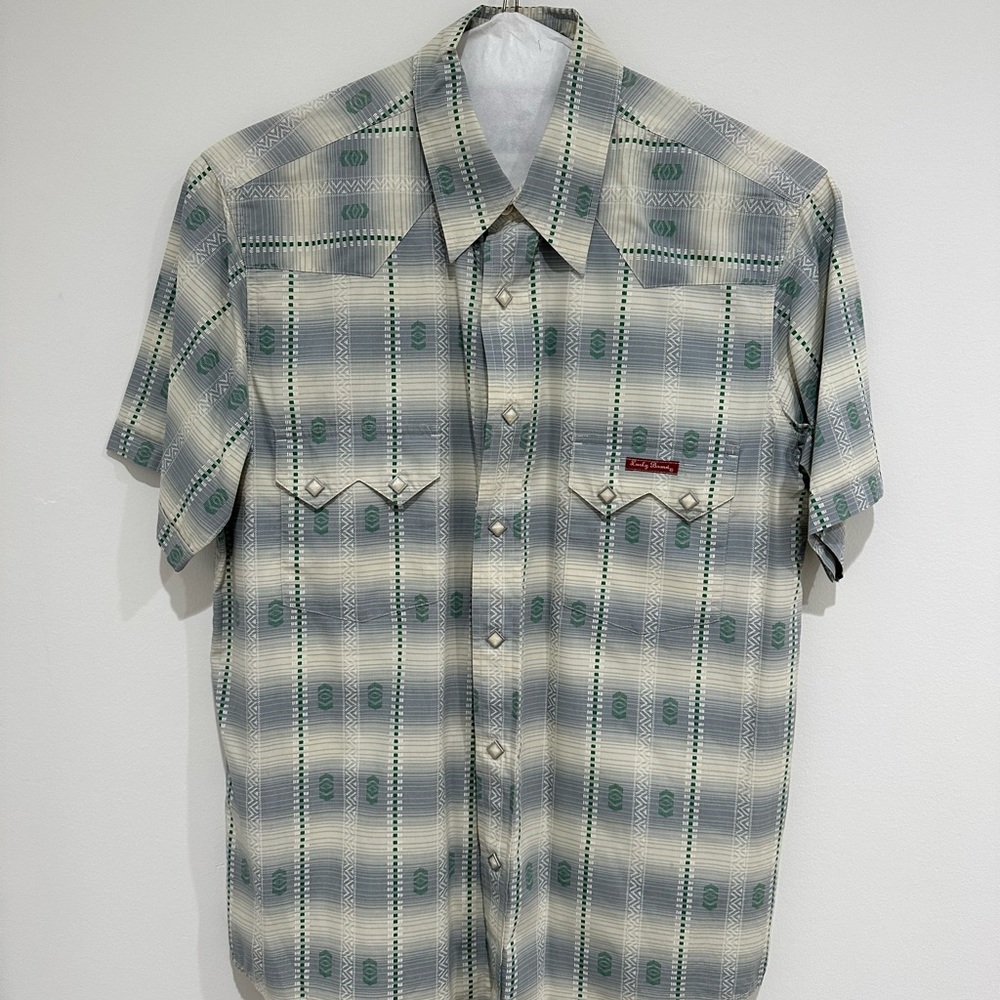 Lucky Brand Men’s snap button shirt
